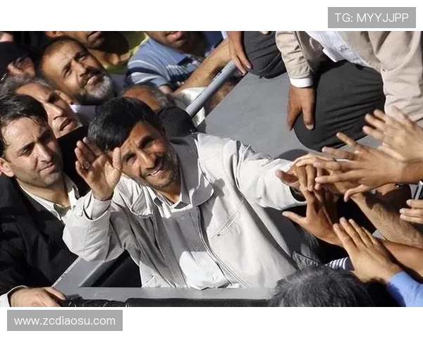 伊拉克队备战遇阻 主帅阿诺德被困阿联酋 伊拉克队备战遇阻 主帅阿诺德被困阿联酋